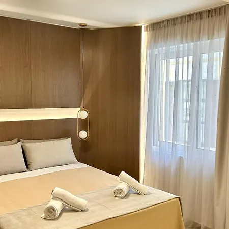 Готель Morfeas 4*